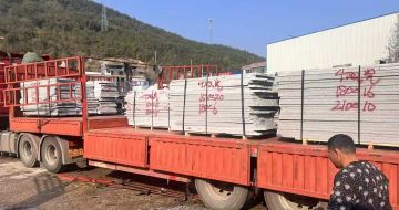 盐城 芝麻灰花岗岩光面毛板出货日常