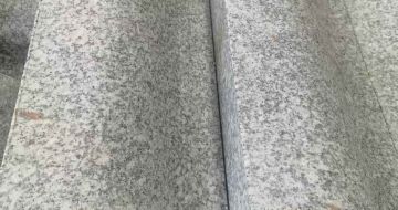 盐城芙蓉白S型拉丝面路沿石