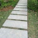 盐城 芝麻黑小区踏步、汀步石铺装效果