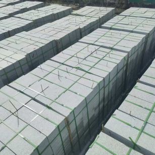 盐城 芝麻白1.8公分火烧300*600地铺，清仓大甩卖