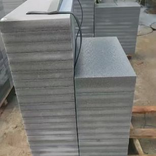 盐城 芝麻灰火烧面300*600*50地铺石材