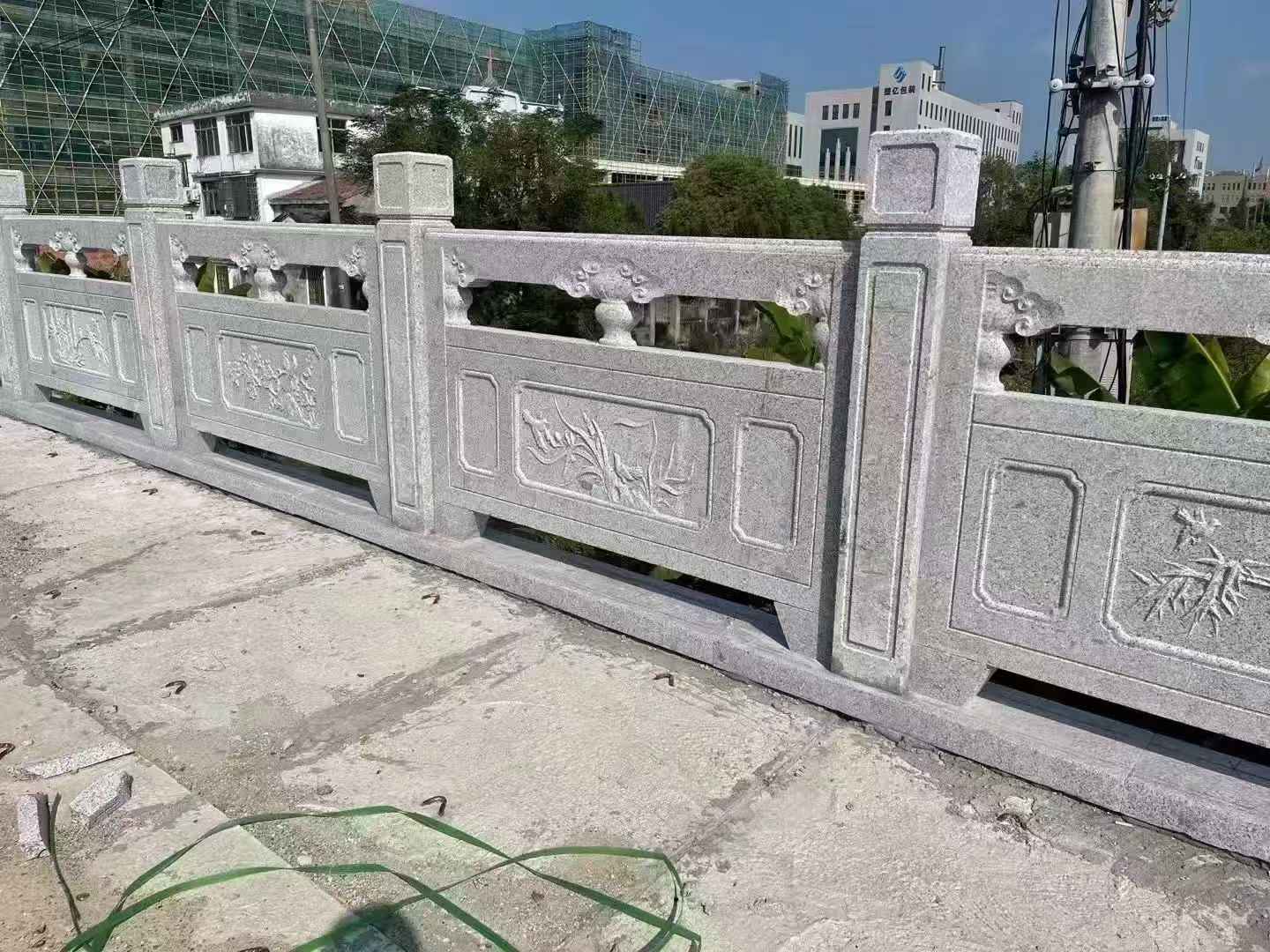 盐城 芝麻白栏杆