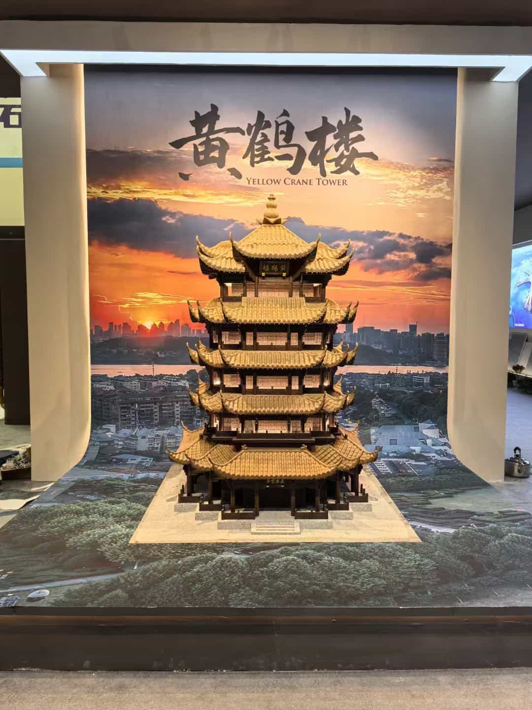 盐城仿古石文创作品-黄鹤楼