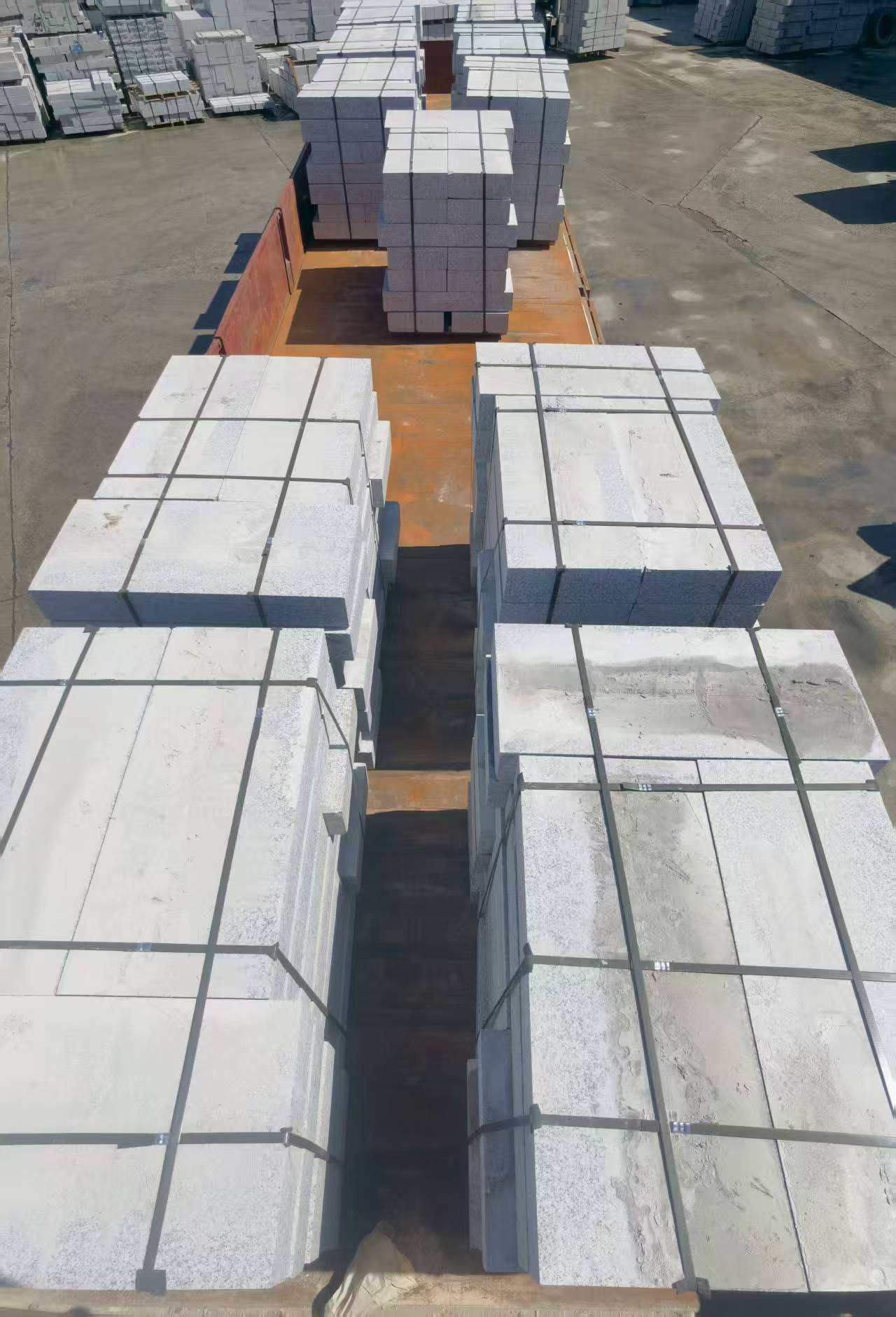 盐城 路沿石装车出货