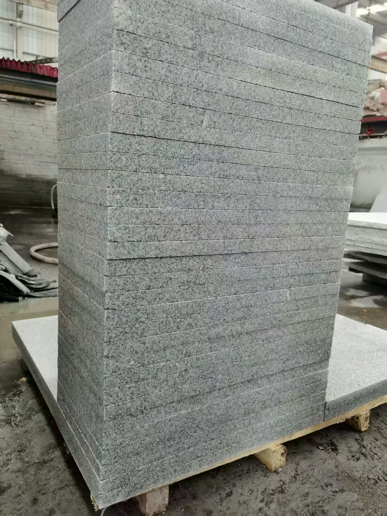 盐城 花岗岩 地铺成品300*600，尺寸标准、厚薄均匀